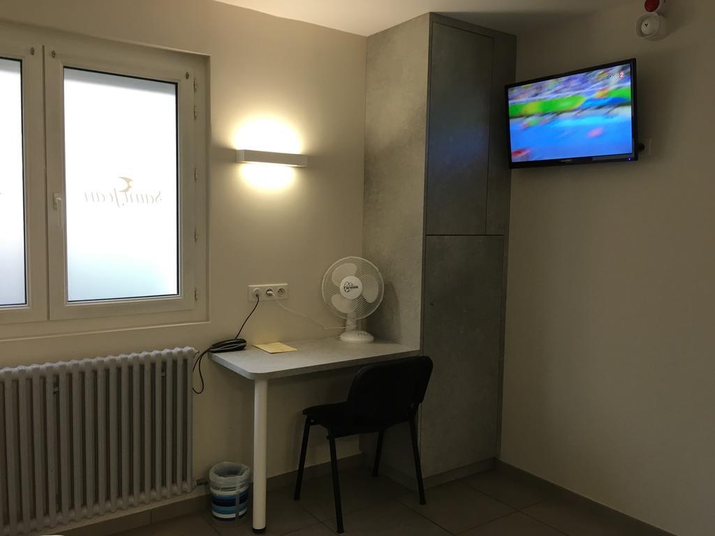 Hotel Saint Jean Бурж Экстерьер фото