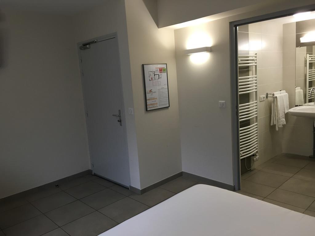 Hotel Saint Jean Бурж Экстерьер фото